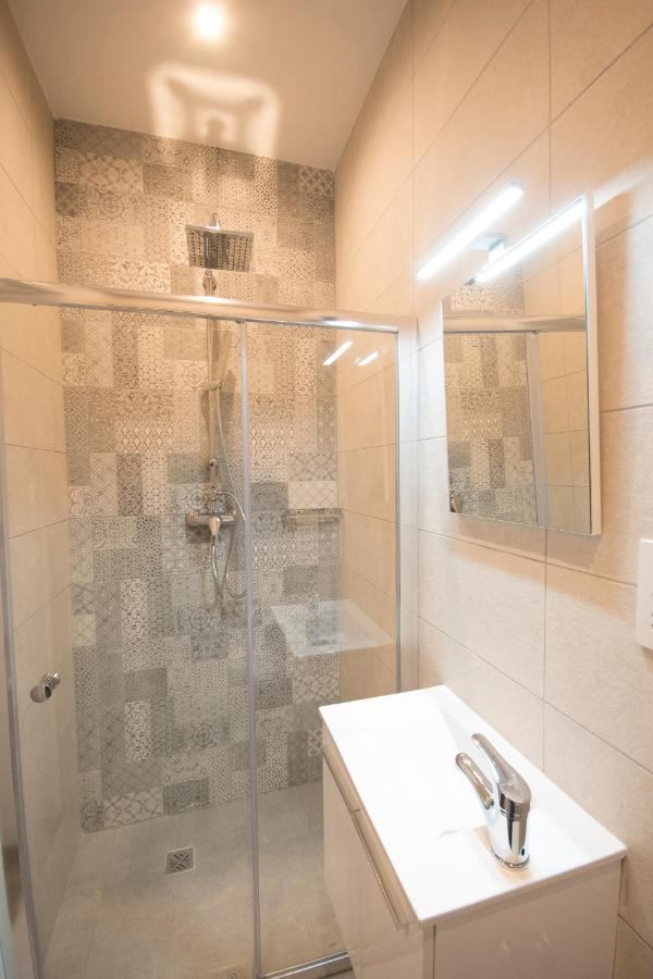 4 Bedroom Apartment Near Sliema Seafront ภายนอก รูปภาพ